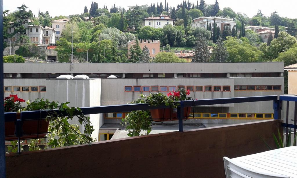 Cristina Apartment Verona Eksteriør bilde
